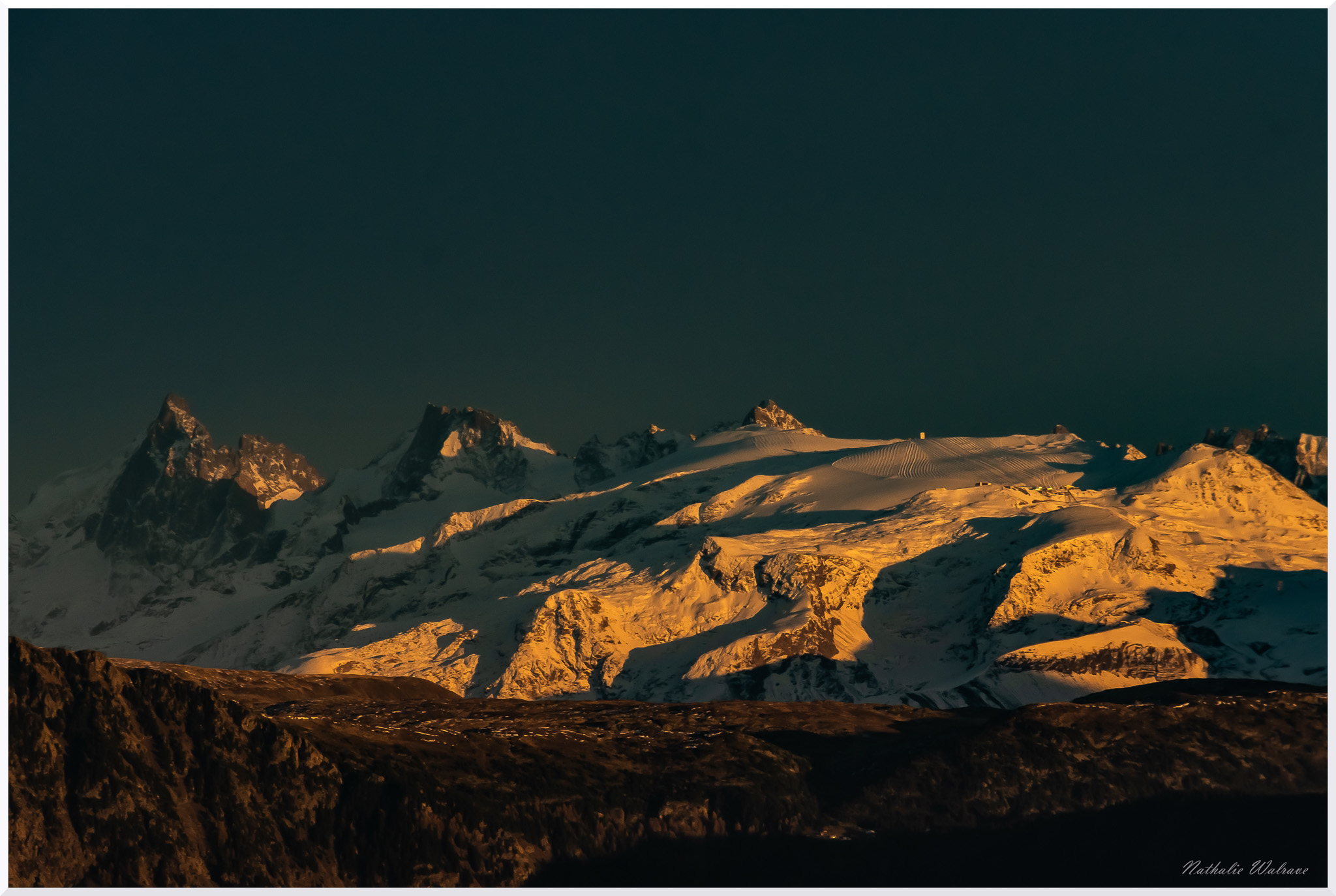 paysage de Belledonne au soleil couchant